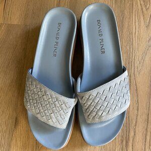 Donald Pliner Women's Fifi Slide Sandals Blue Leather Upper Resort 8.5M